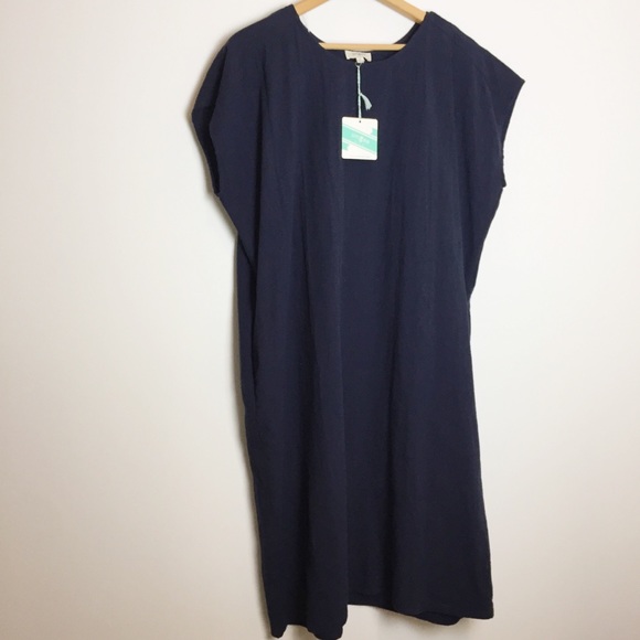 Umgee Dresses & Skirts - NWT UMGEE navy boho midi dress medium sac dress